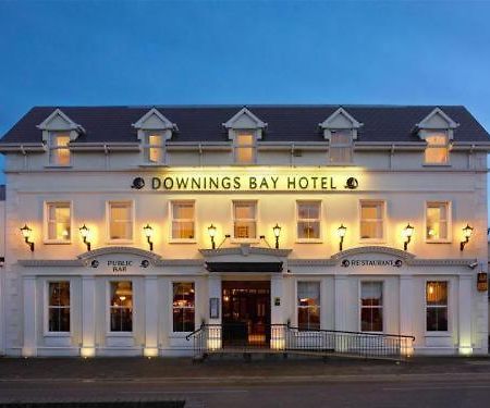 Downings Bay Hotel Exterior foto